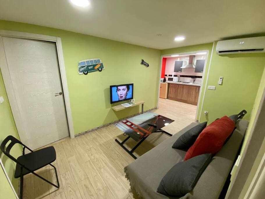 Apartamentos Full Equipped Elche Phòng bức ảnh